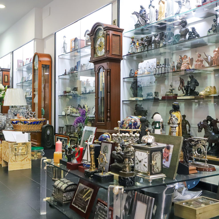Joyería Ayestarán, Zaharrean, Alde Zaharreko Merkatarien Elkartea, Centro Comercial de la Parte Vieja de San Sebastián
