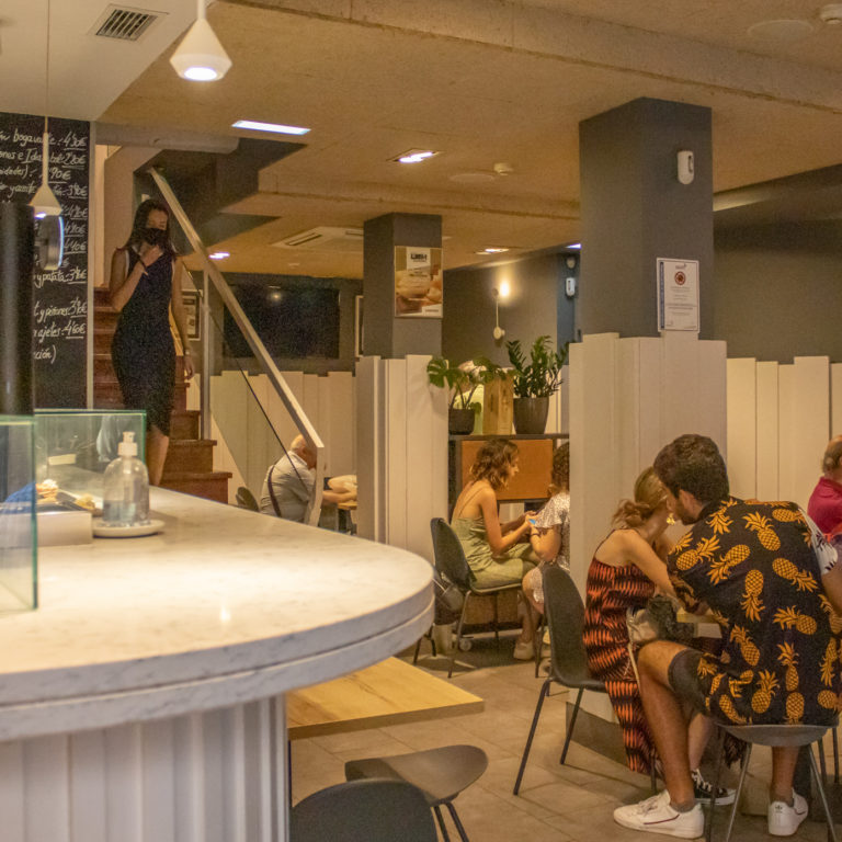 RESTAURANTE CASA UROLA, Zaharrean, Alde Zaharreko Merkatarien Elkartea, Centro Comercial de la Parte Vieja de San Sebastián