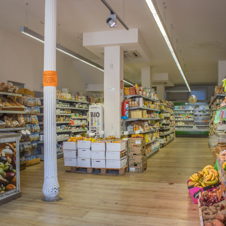 Izarbide - BioLeku, Zaharrean, Alde Zaharreko Merkatarien Elkartea, Centro Comercial de la Parte Vieja de San Sebastián